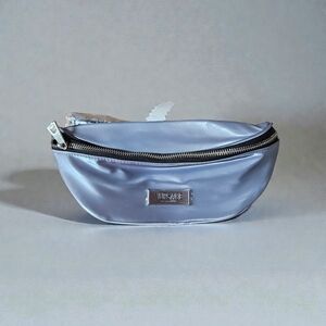 NEW VERSACE Fragrances Silver Metallic Fanny Pack Belt Bag Promotional Gift Zip